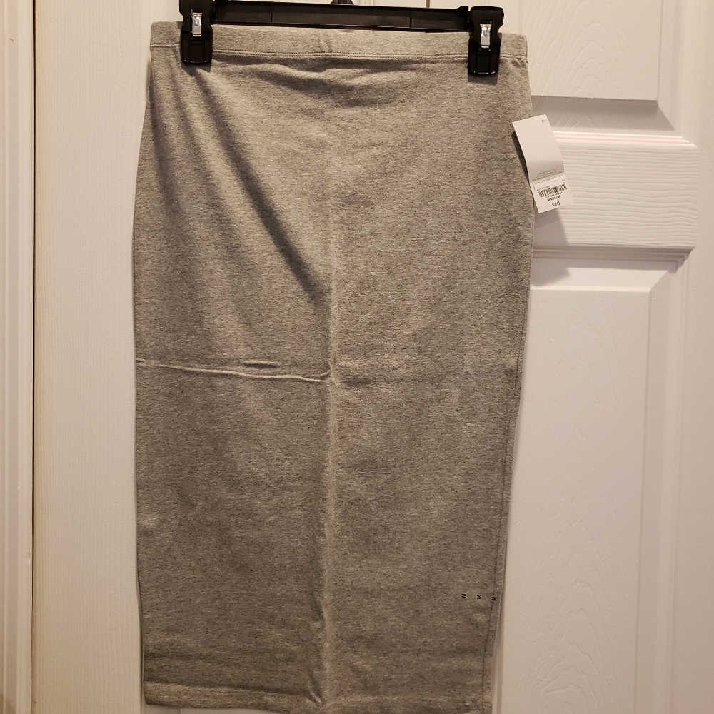 Decree pencil skirt